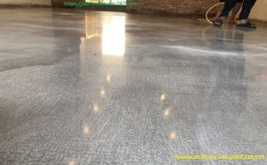 Sàn sau thi công đánh bóng sàn bê tông và cải tạo sàn bằng vữa tự san phẳng
